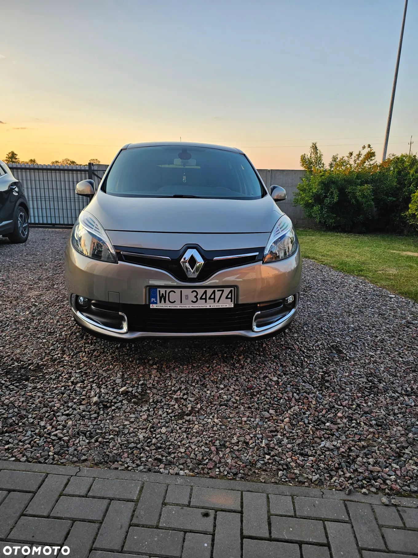 Renault Scenic 1.6 16V 110 LIMITED - 1