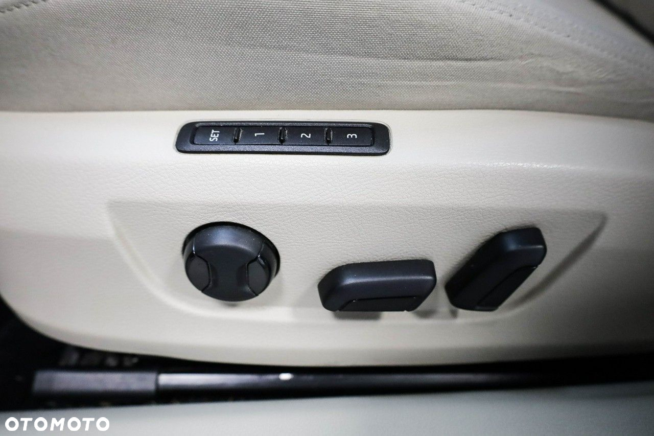 Skoda Superb - 17
