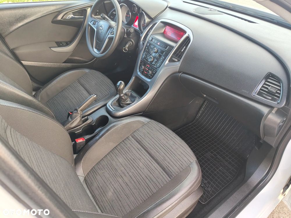 Opel Astra IV 1.4 T Active EU6 - 35