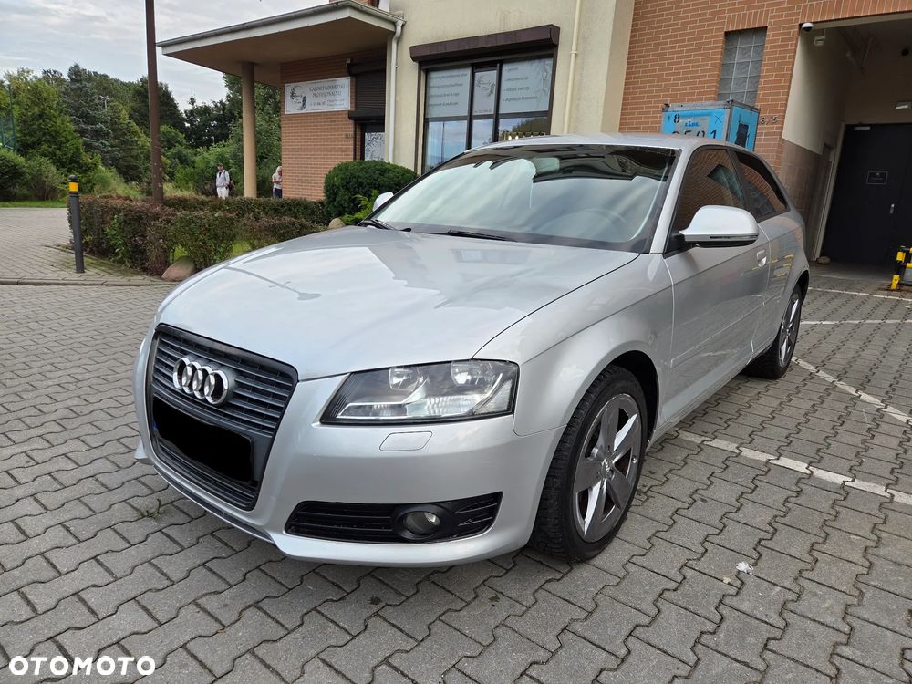 Audi A3 3-drzwiowe 2.0 TDI DPF Ambiente S tronic - 17