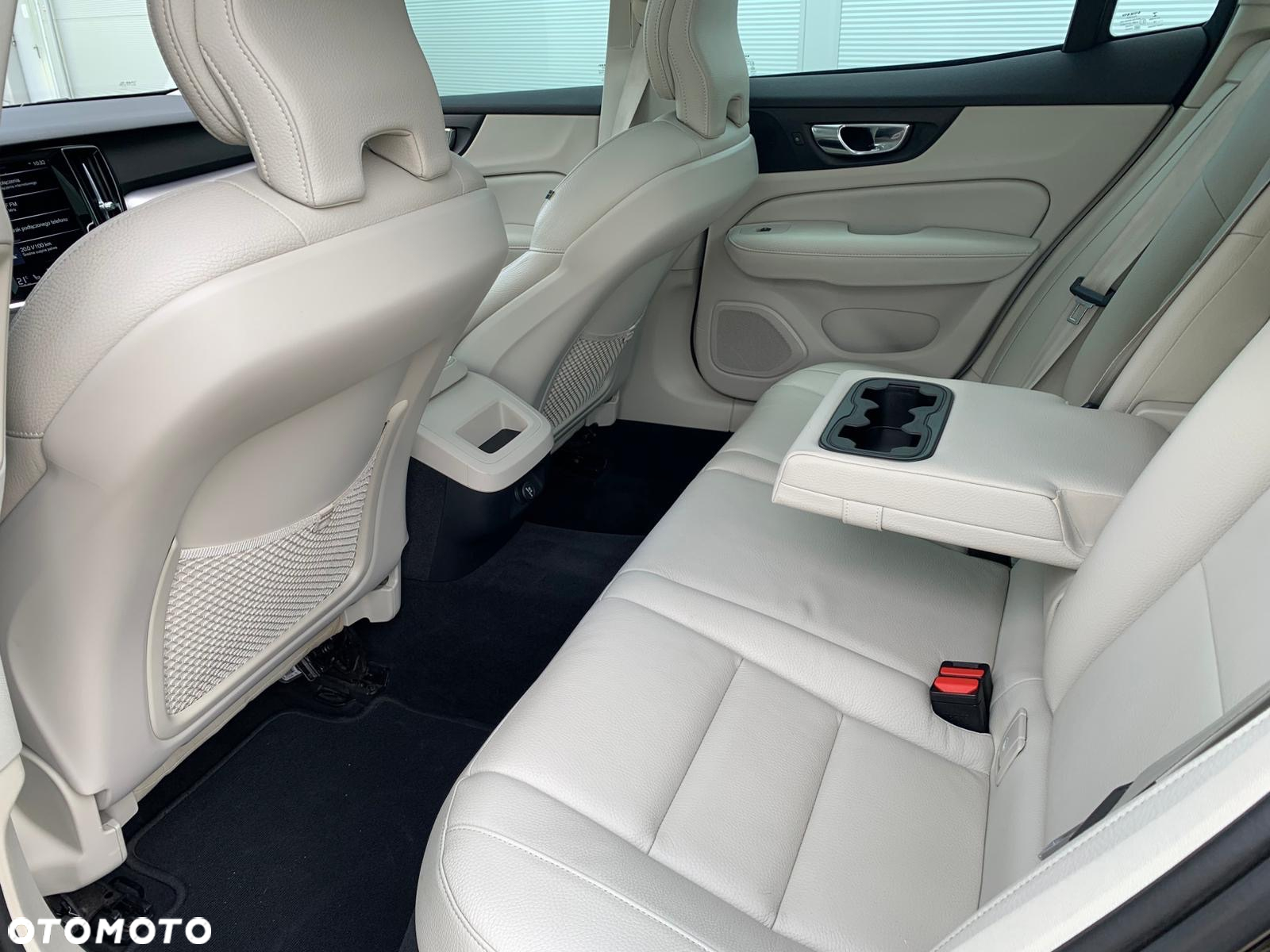 Volvo S60 T5 Inscription - 17