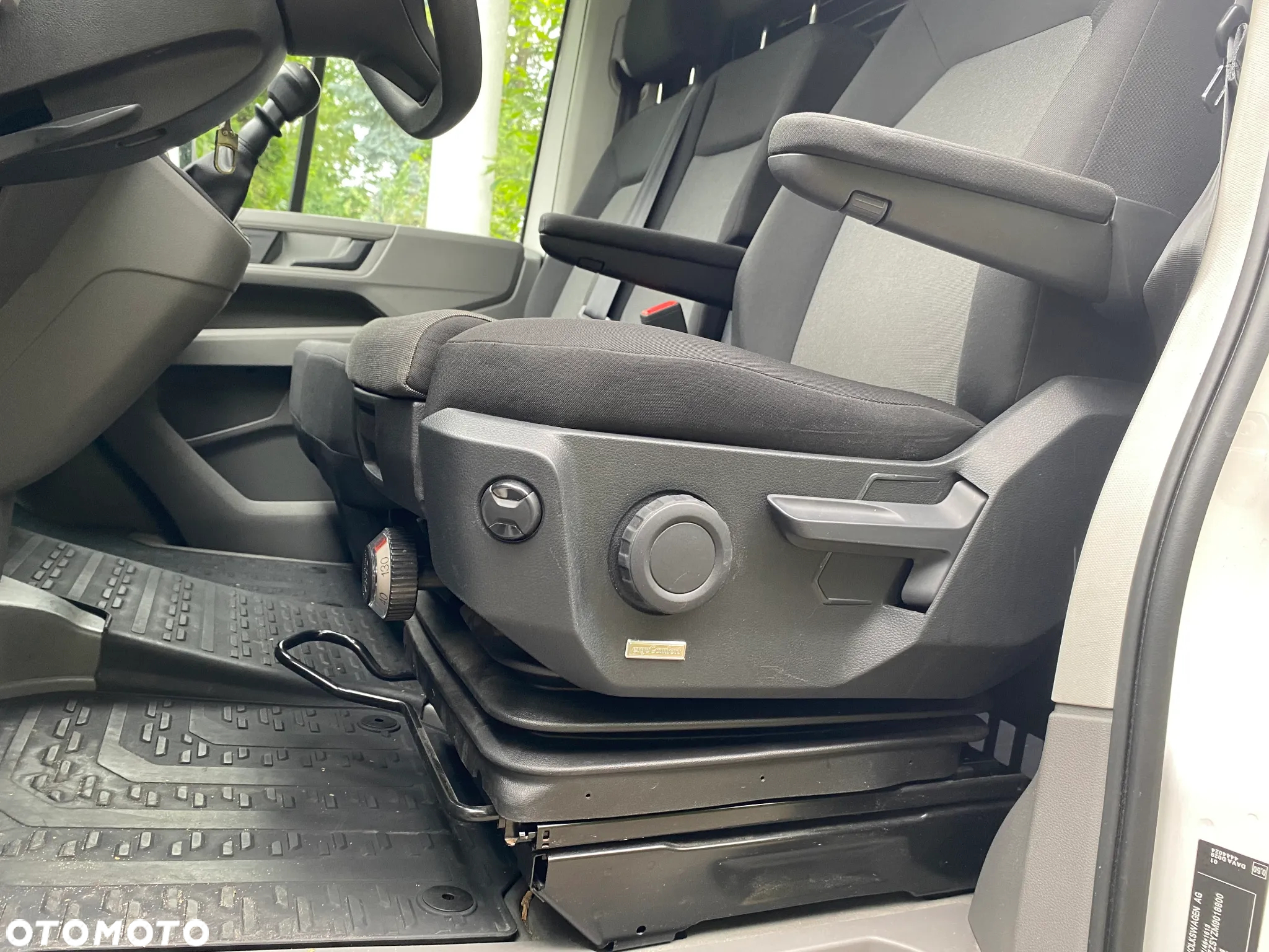 Volkswagen CRAFTER MAXI 2.0TDI 177KM Salon PL 2020r. 4,30m dł. ładowni, 189 tyś.km - 26