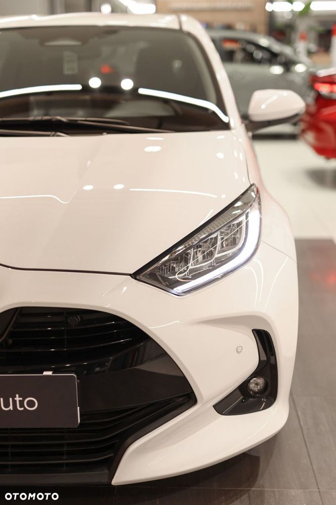 Toyota Yaris Hybrid 1.5 Style - 31