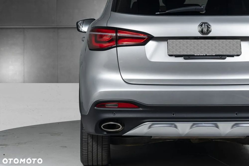 MG EHS 1.5T-GDI PHEV Luxury - 6