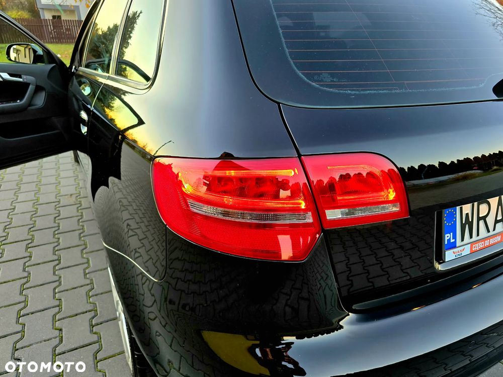 Audi A3 Sportback 2.0 TDI Ambiente - 19