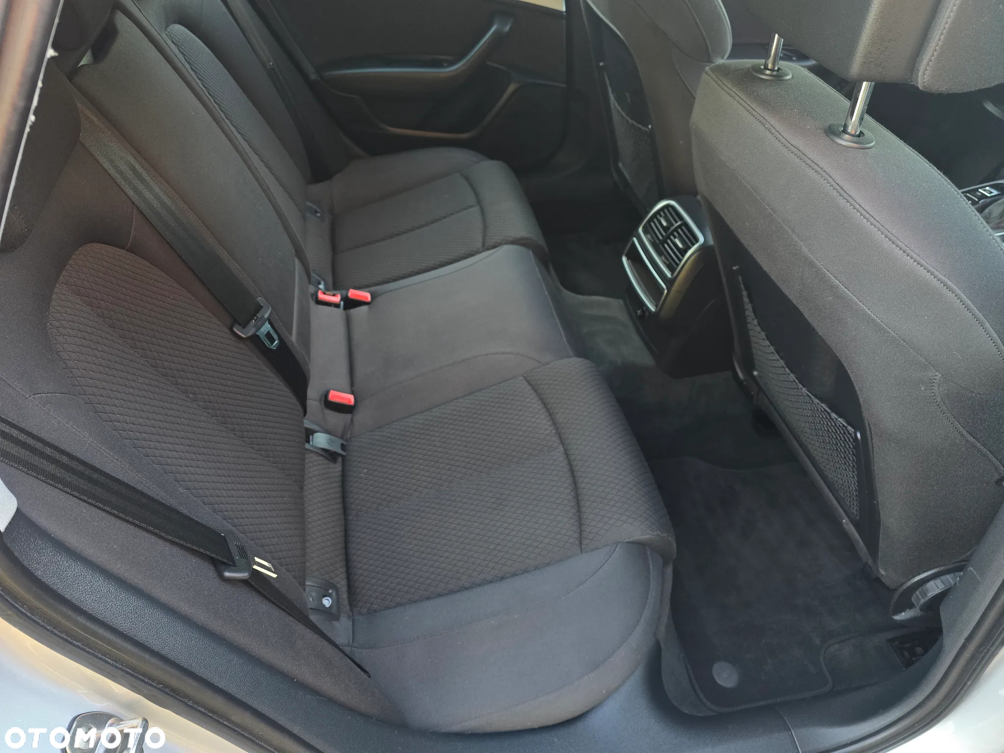 Audi A6 Avant 2.0 TDI DPF sport selection - 25