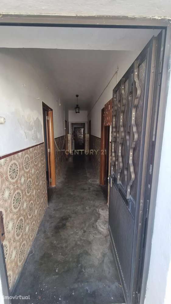 Moradia T3 com Terraço em Viana do Alentejo – Excelente Oportunidade! - Grande imagem: 4/8