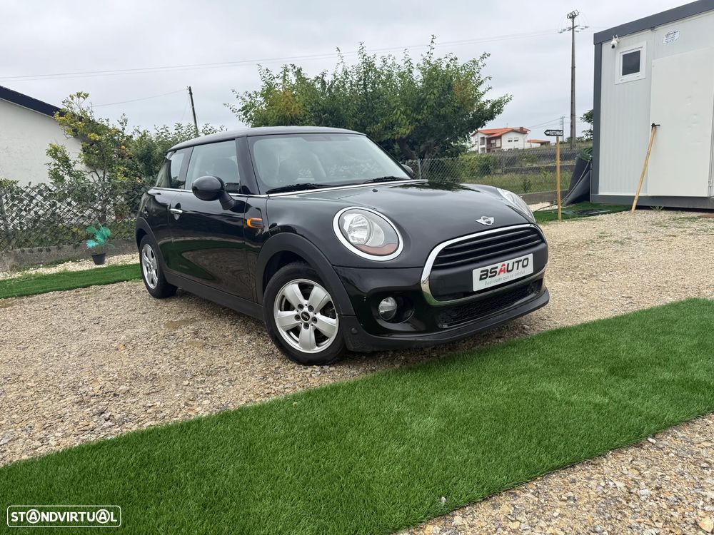 MINI 3 Portas One D Blackyard - 4