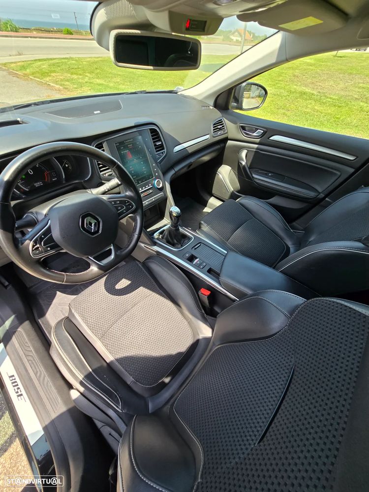 Renault Mégane 1.5 dCi Bose Edition - 8