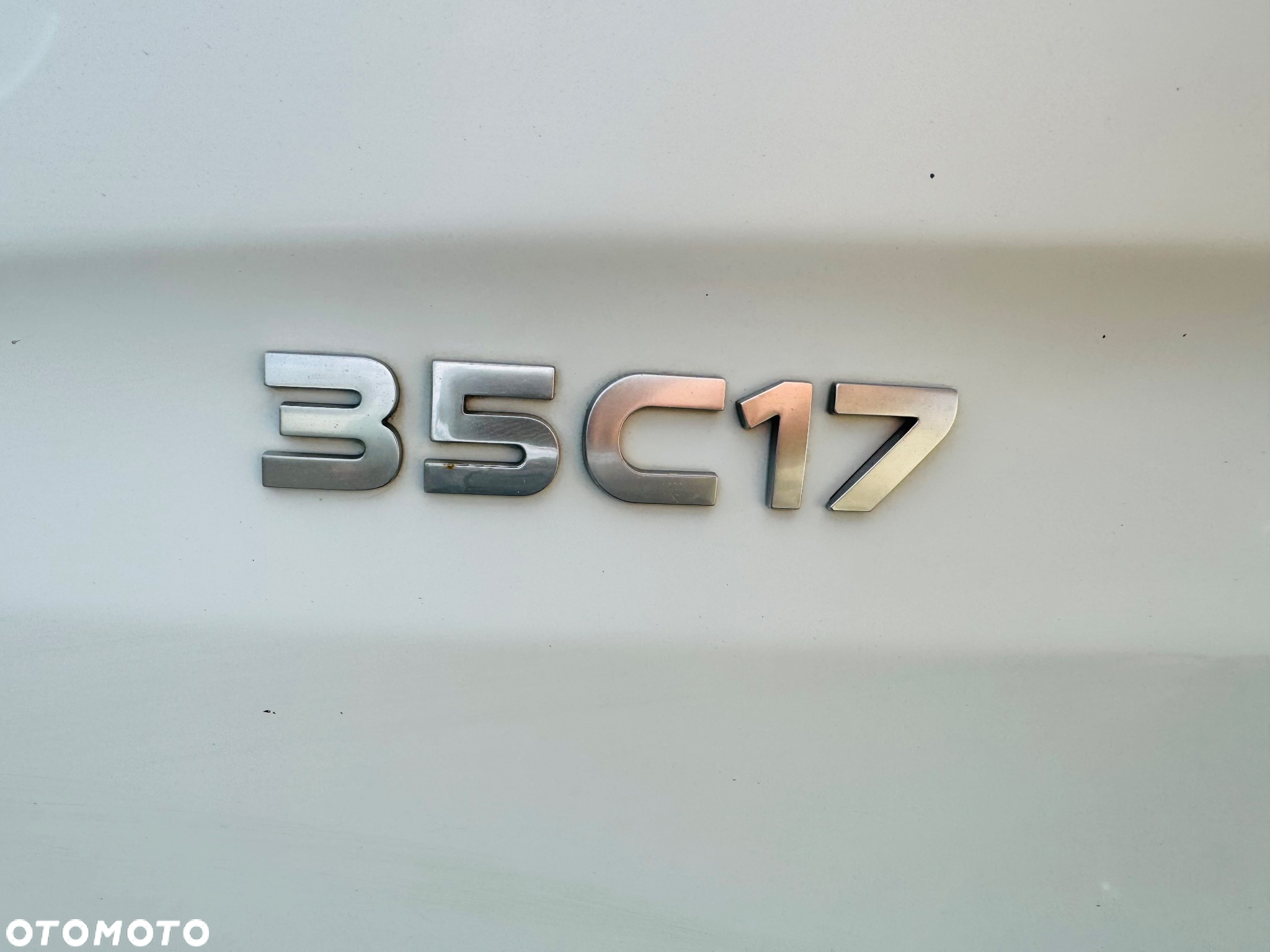 Iveco DAILY 35C17 - 18