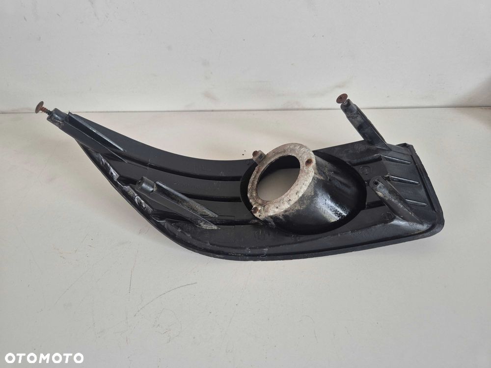 chevrolet epica kratka zaślepka ramka halogenu zderzaka prawa przód - 6