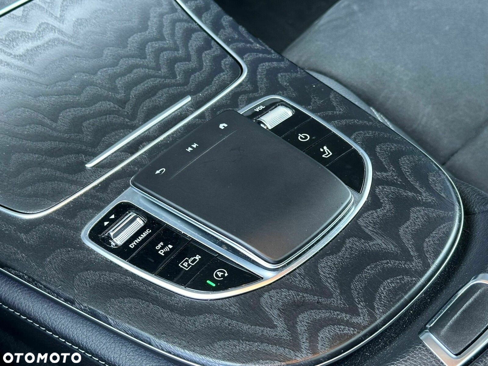 Mercedes-Benz Klasa E - 18