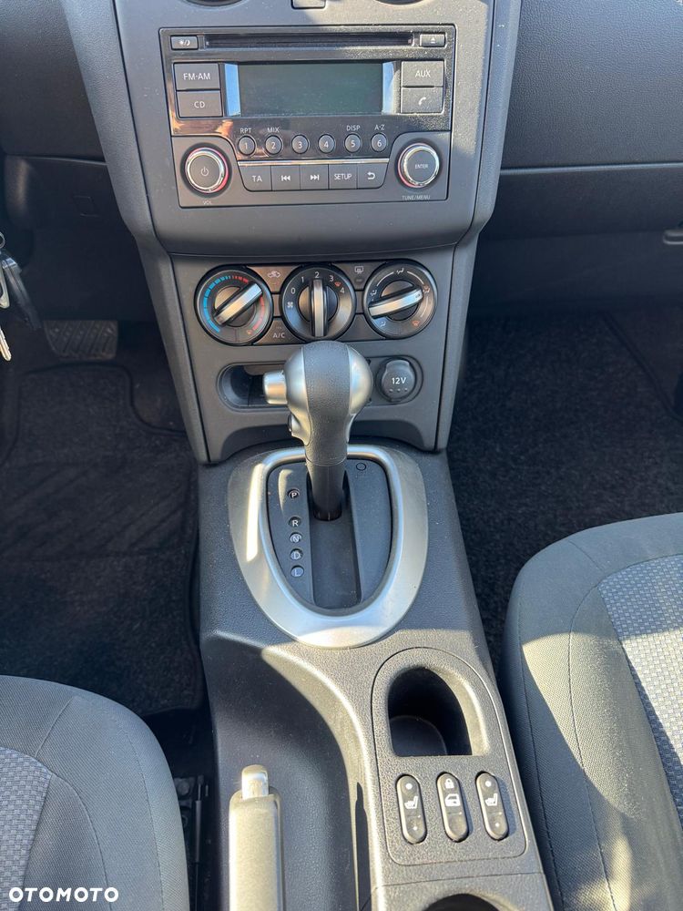 Nissan Qashqai - 10