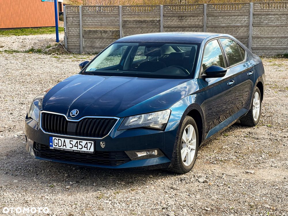 Skoda Superb 2.0 TDI Style - 1