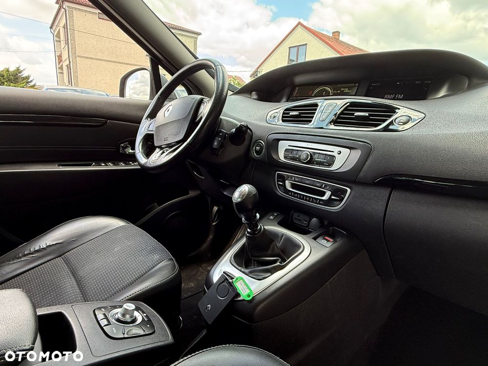 Renault Scenic ENERGY dCi 130 INITIALE PARIS - 15