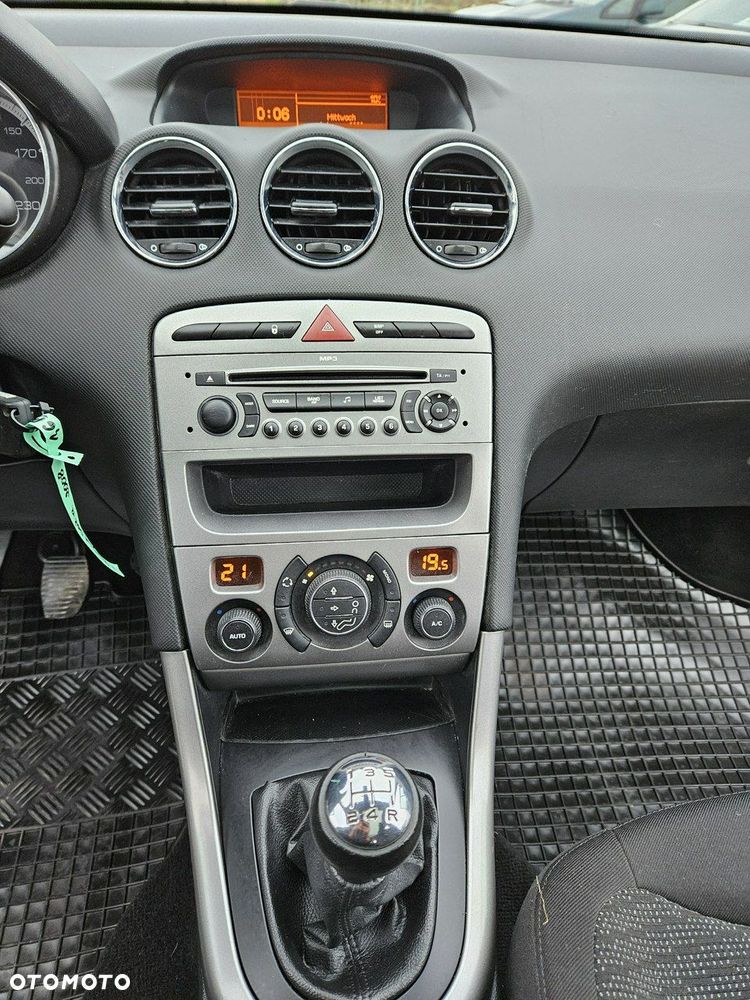Peugeot 308 - 18