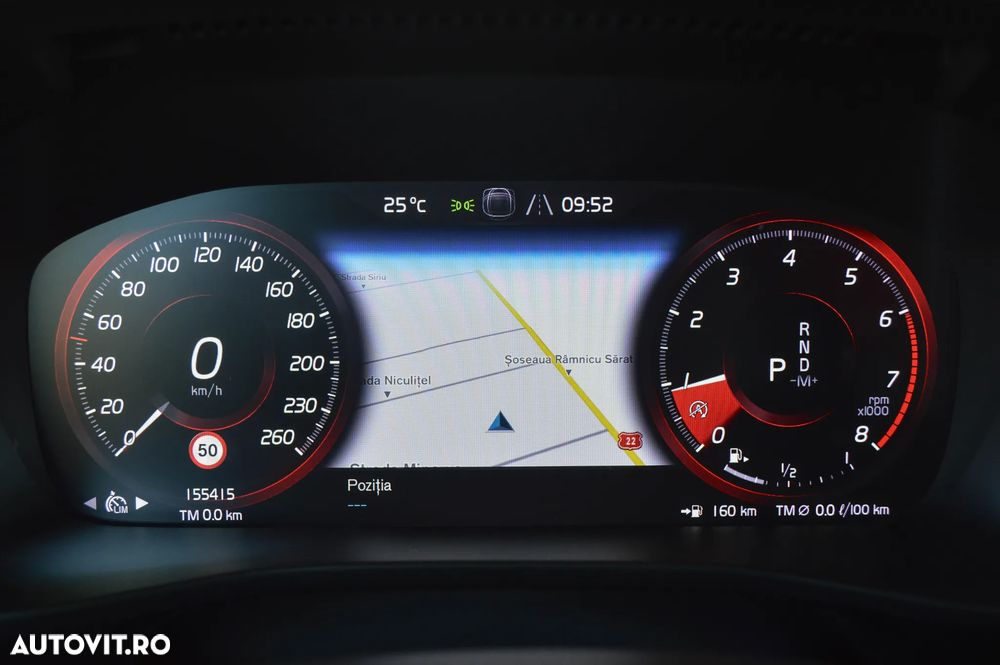 Volvo XC 40 T2 AT8 Momentum - 6