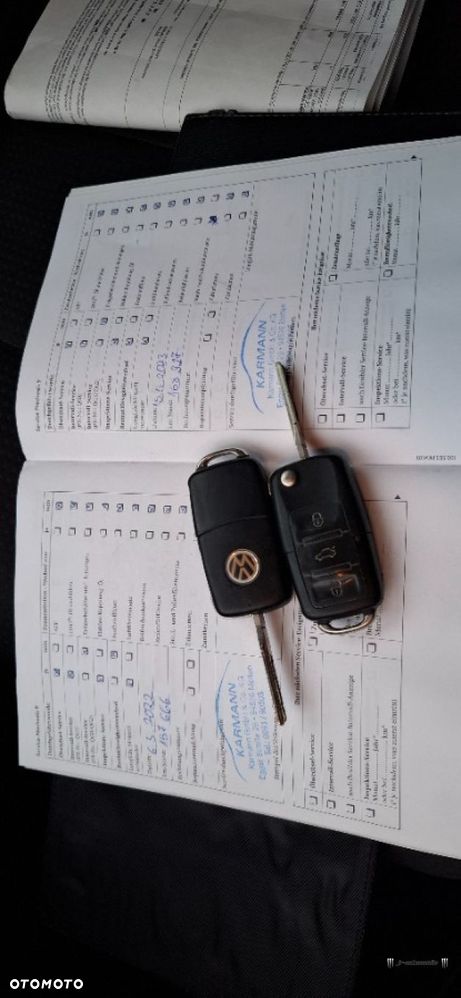 Volkswagen Touran - 8