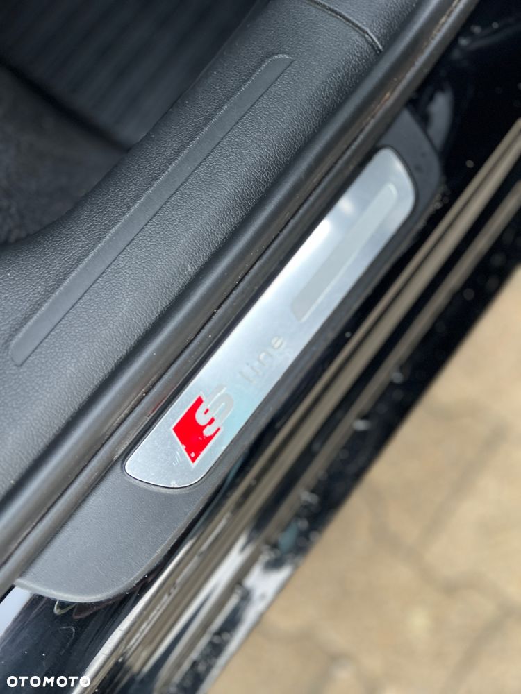 Audi A4 Avant 2.0 TDI DPF multitronic S line Sportpaket - 26