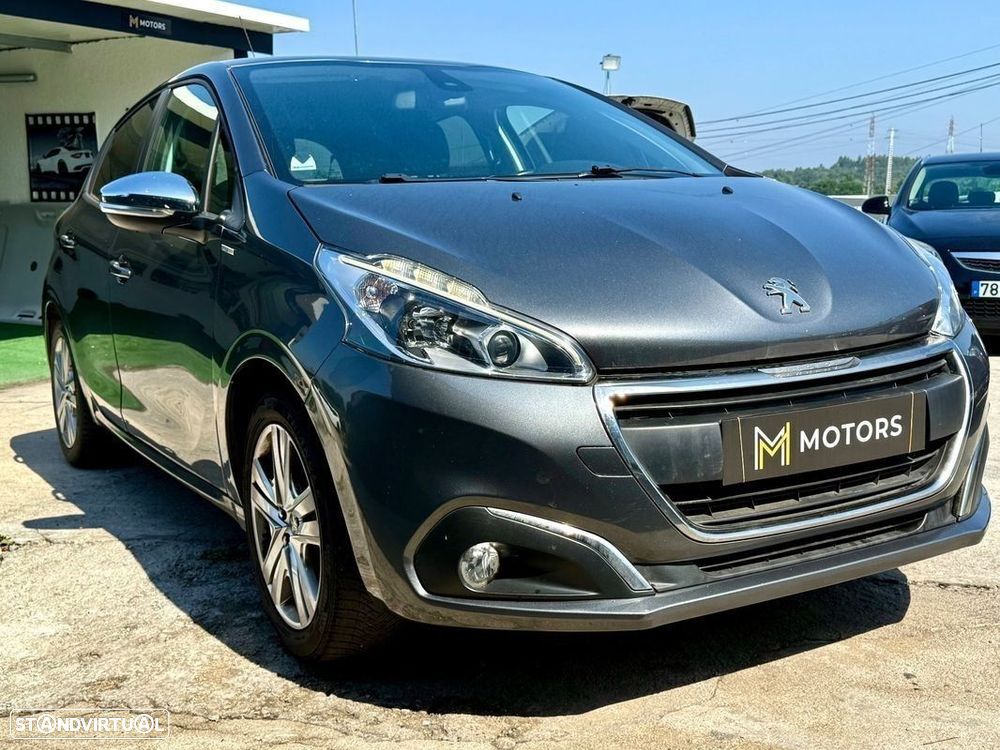 Peugeot 208 1.2 PureTech Style - 32
