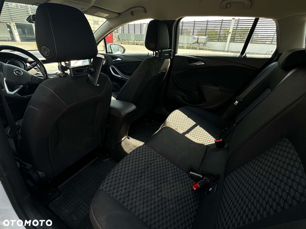Opel Astra 1.6 CDTI Elite - 16
