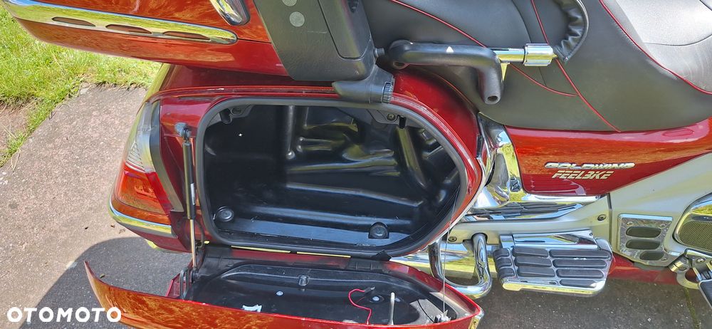 Honda GL - 12