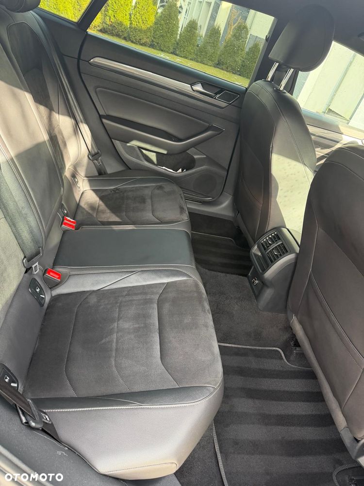 Volkswagen Arteon 2.0 TSI R-Line DSG - 11
