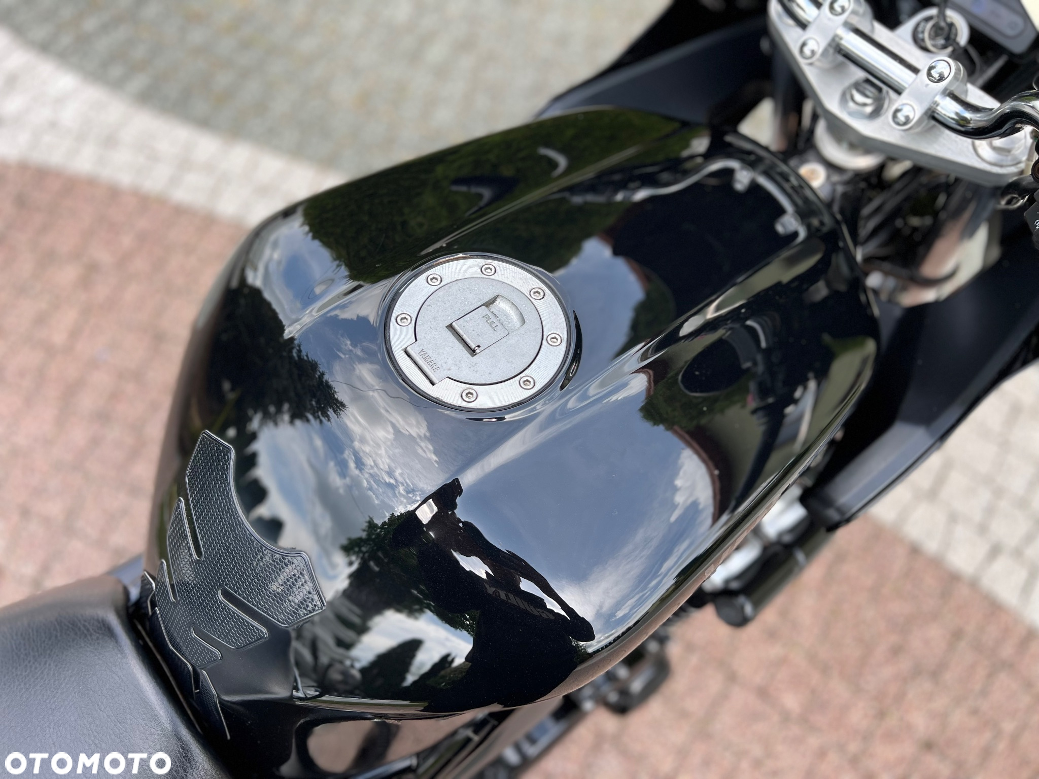 Yamaha FZS - 17