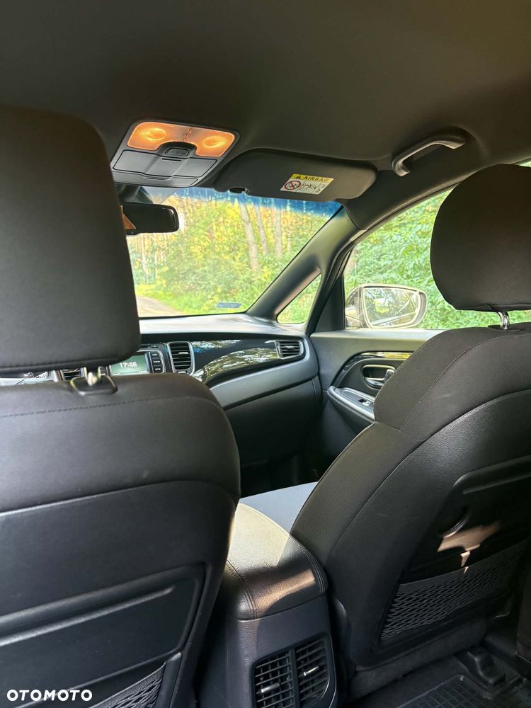 Kia Carens 1.7 CRDi M - 20