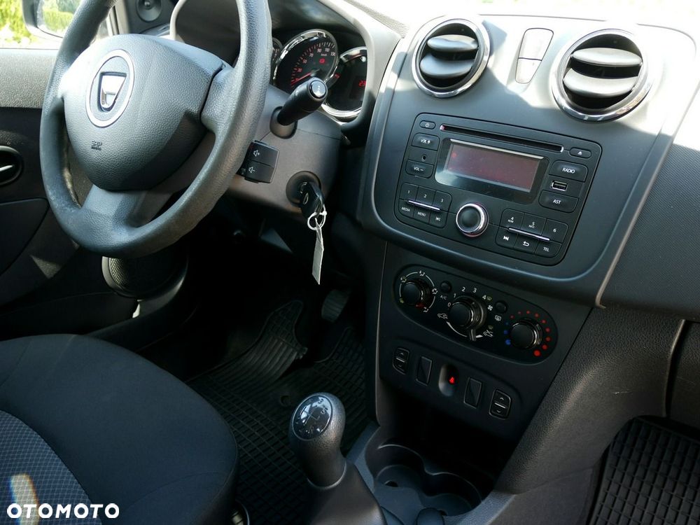 Dacia Logan 1.2 16V Access - 16