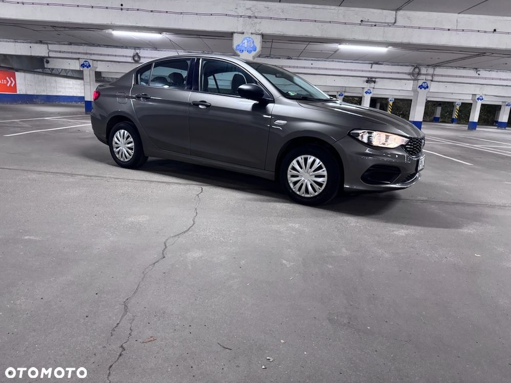 Fiat Tipo 1.4 16V Easy - 10