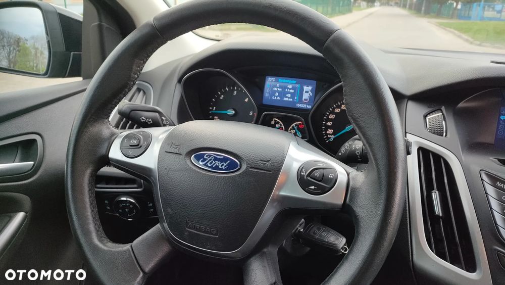 Ford Focus 1.6 TDCi DPF Champions Edition - 11