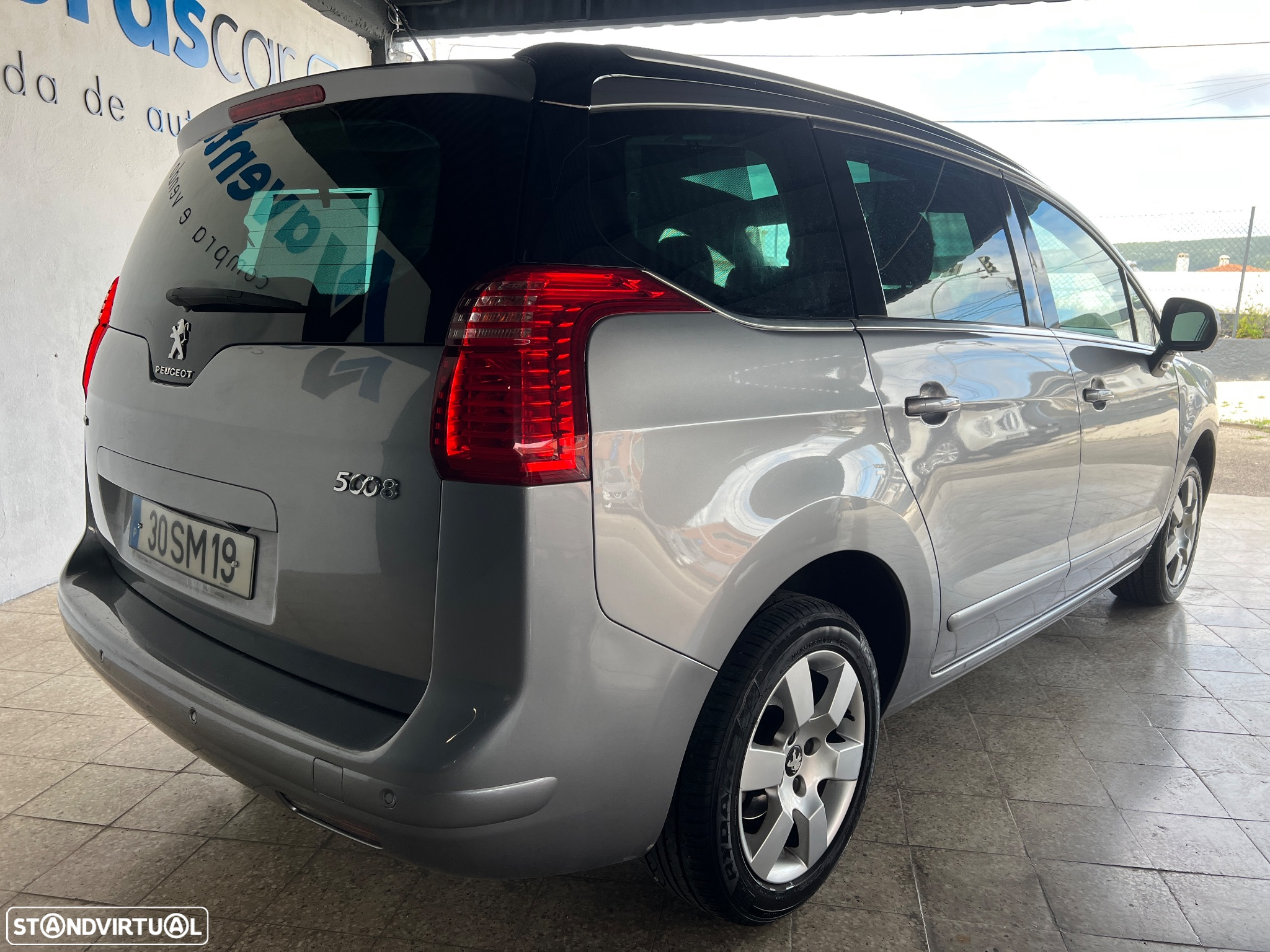 Peugeot 5008 1.6 BlueHDi Allure - 28