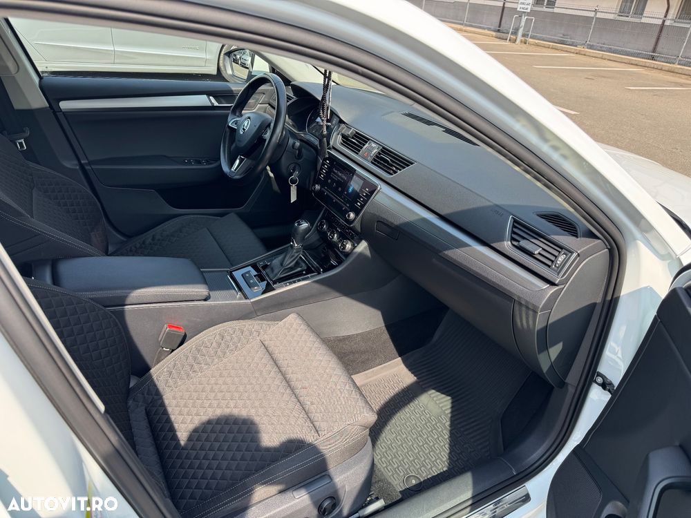 Skoda Superb 2.0 TDI DSG Style - 7