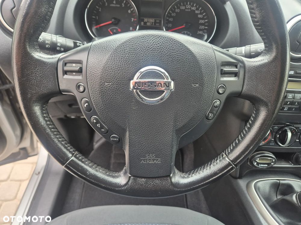 Nissan Qashqai 1.6 360 - 25