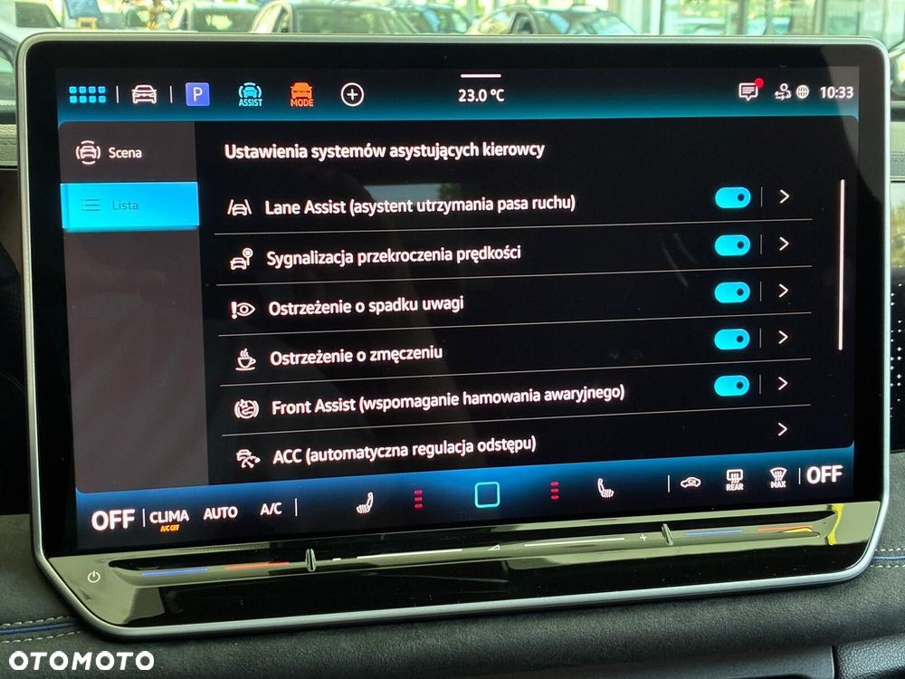 Volkswagen Tiguan - 17