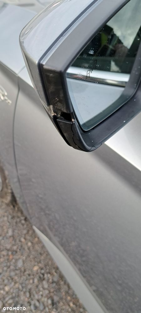 Skoda Superb 2.0 TDI 4x4 DSG L&K - 23