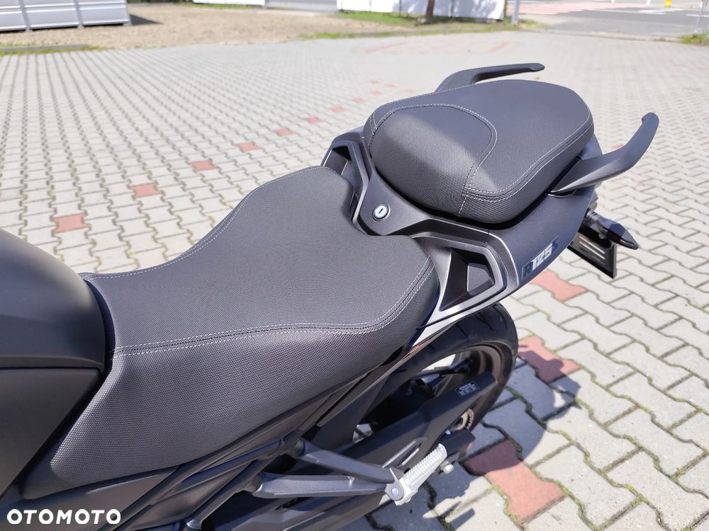 VOGE R125S - 22