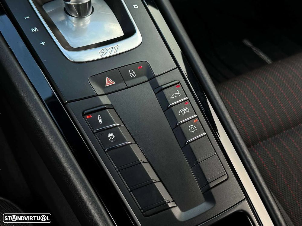 Porsche 911 (991) Carrera T PDK - 16