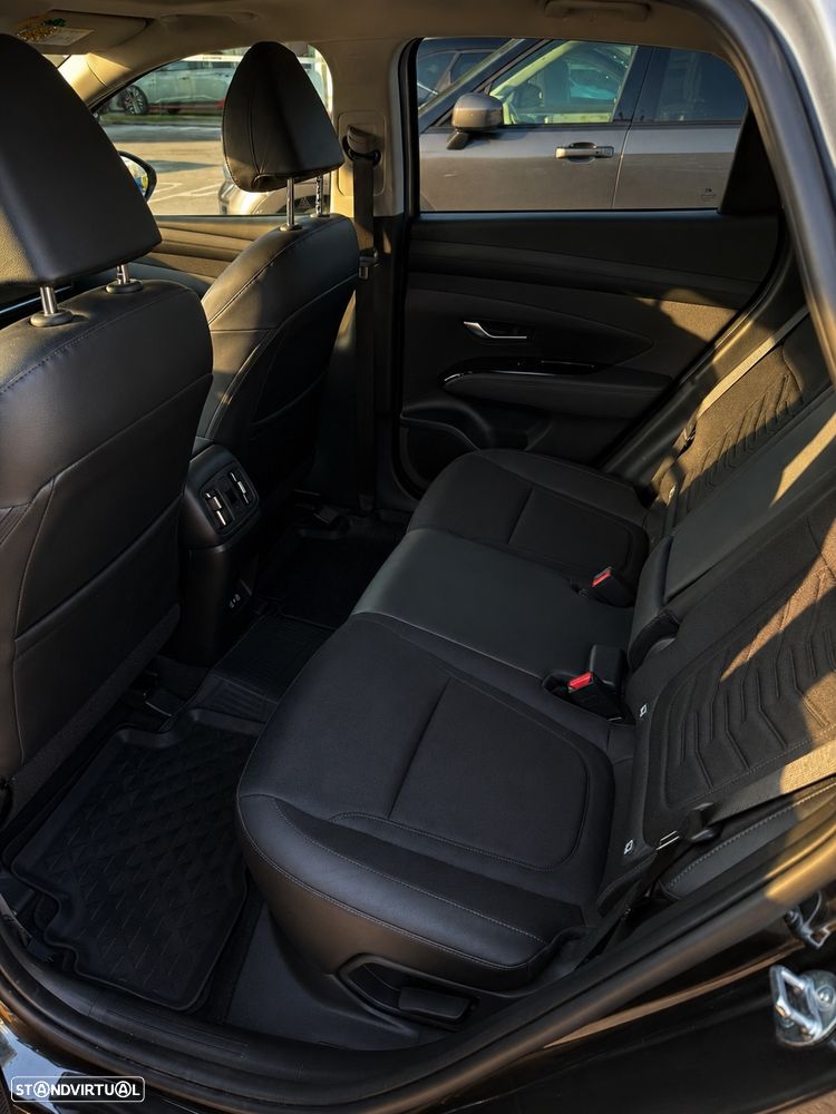 Hyundai Tucson 1.6 T-GDI PHEV e-Vanguard - 7