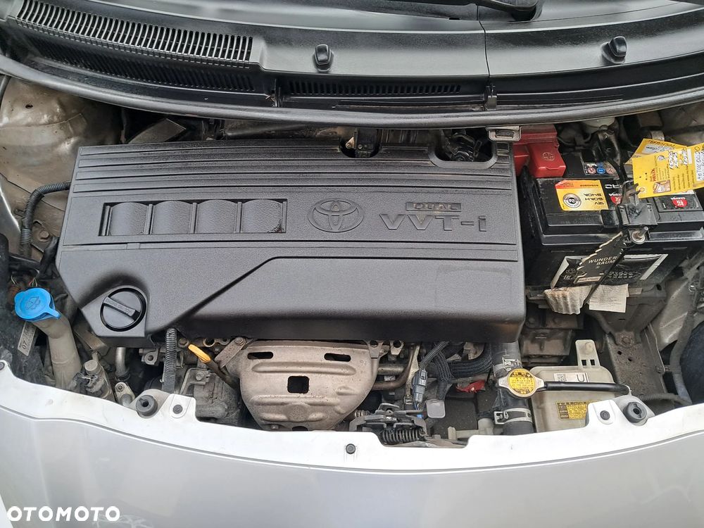 Toyota Yaris 1.33 2010 - 8