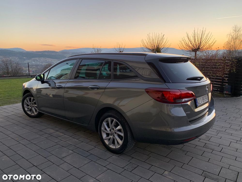 Opel Astra 1.2 T Edition S&S - 8