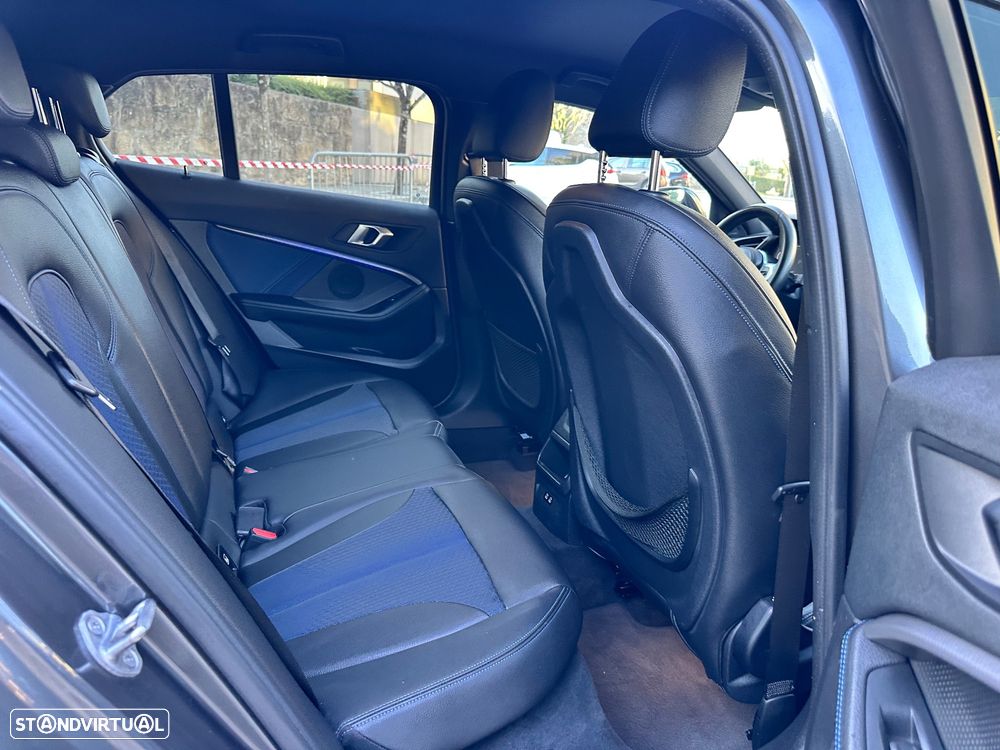 BMW 116 d Pack M Auto - 41