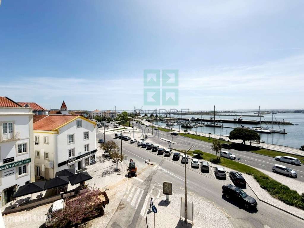 Apartamento T5 duplex, frente marina, na Figueira da Foz - Grande imagem: 5/54
