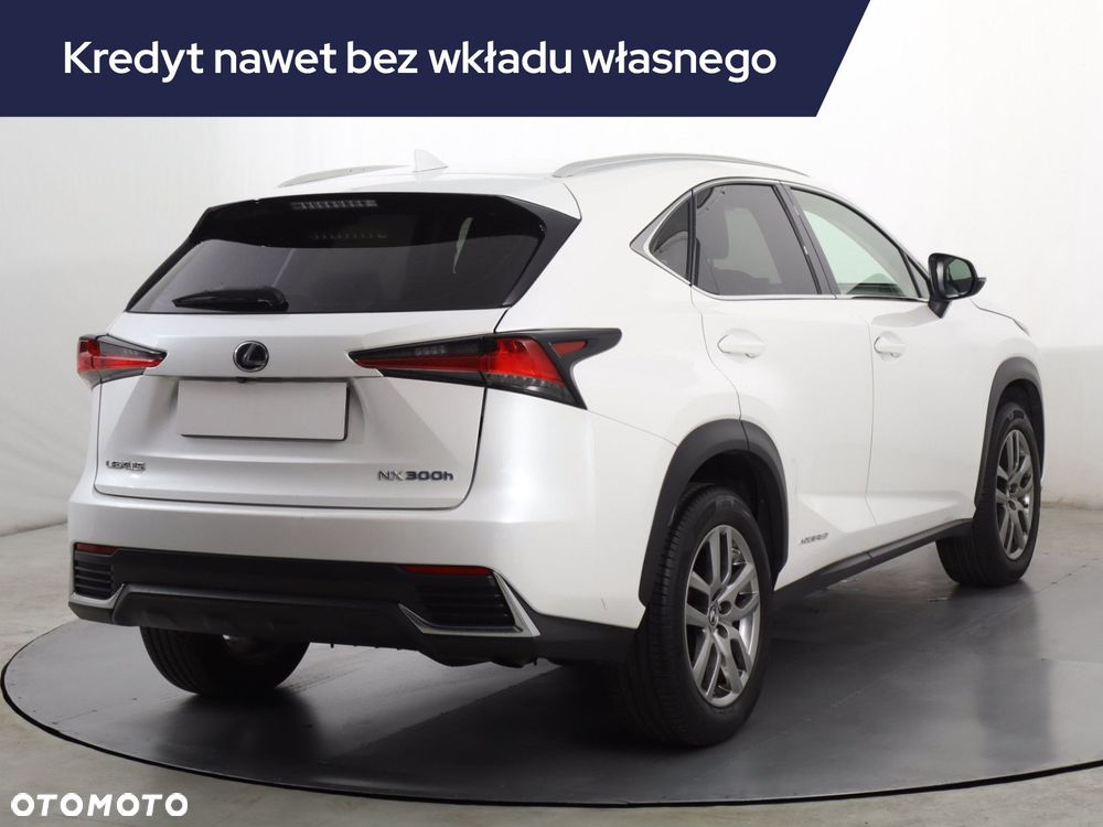 Lexus NX - 7