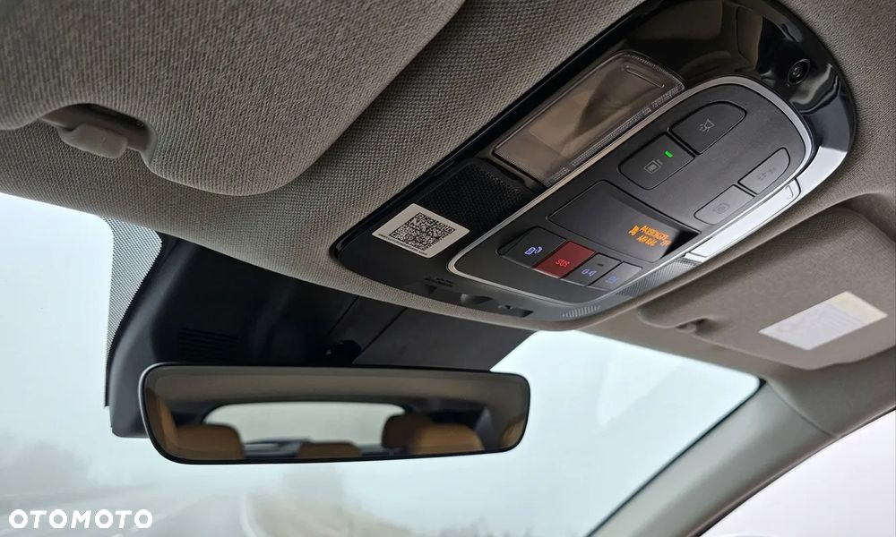 Hyundai Sonata - 10