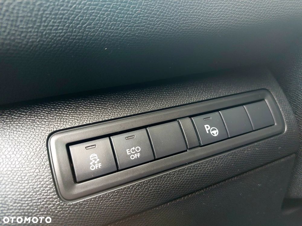 Peugeot 308 1.2 PureTech Allure S&S - 18