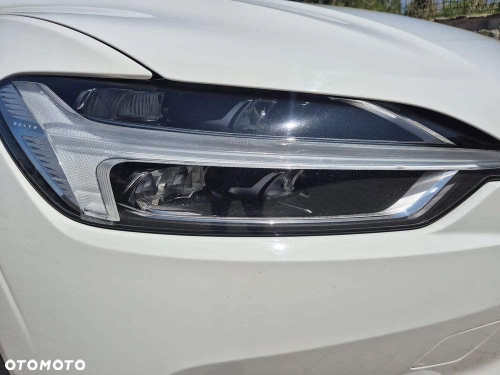 Volvo XC 60 B4 B R-Design - 6