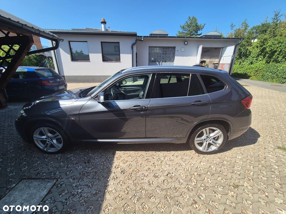 BMW X1 xDrive25d Sport Line - 1