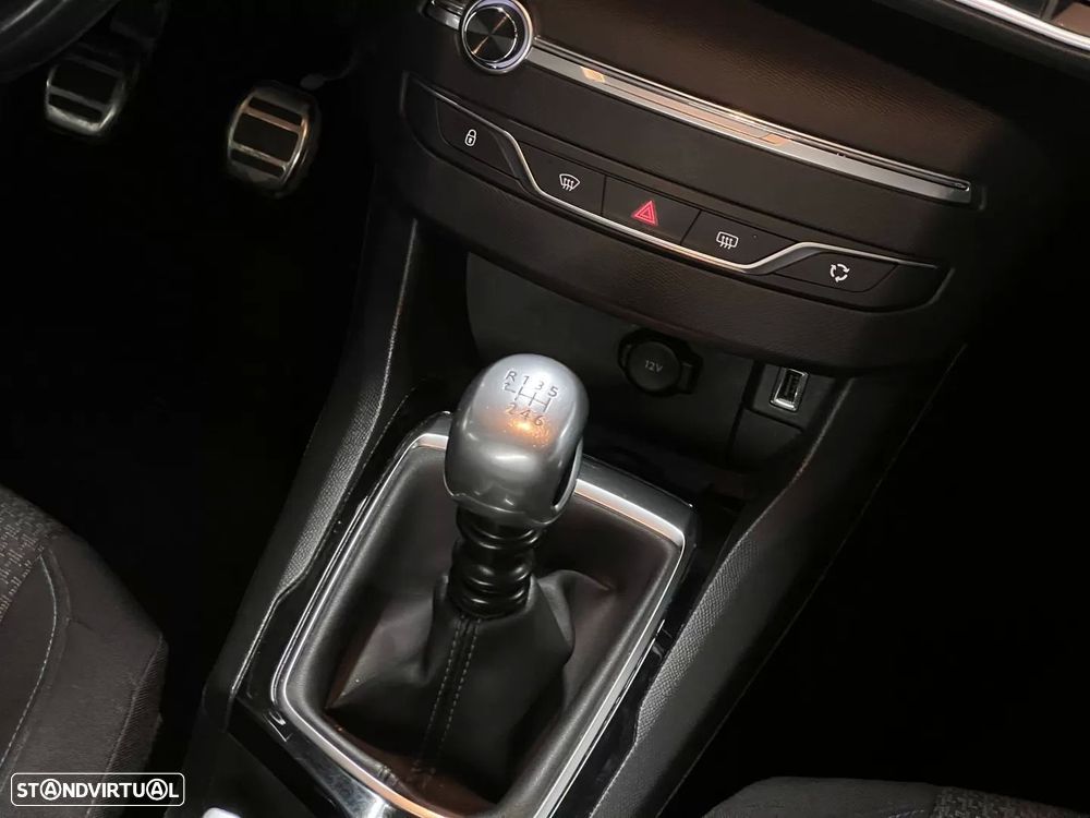 Peugeot 308 1.2 PureTech Style - 17